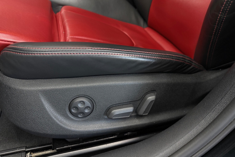  Ponuka vozidiel / Audi S4 3.0T FSI V6 quattro S-tronic - video