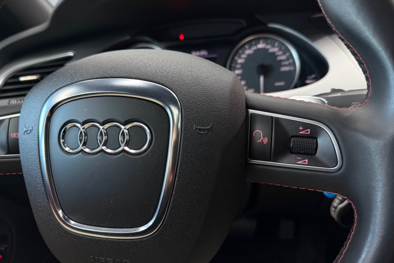  Ponuka vozidiel / Audi S4 3.0T FSI V6 quattro S-tronic - video
