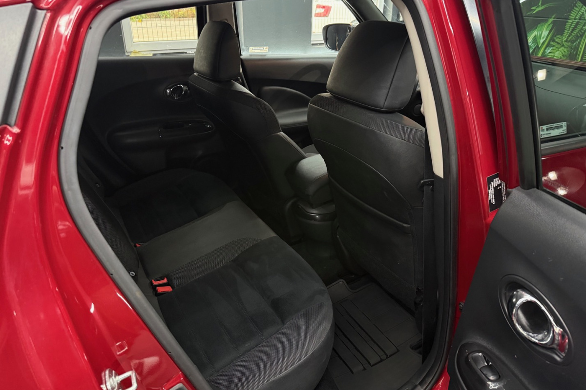 Ponuka vozidiel / Nissan Juke 1.6 l 112 Tekna X-Tronic - video