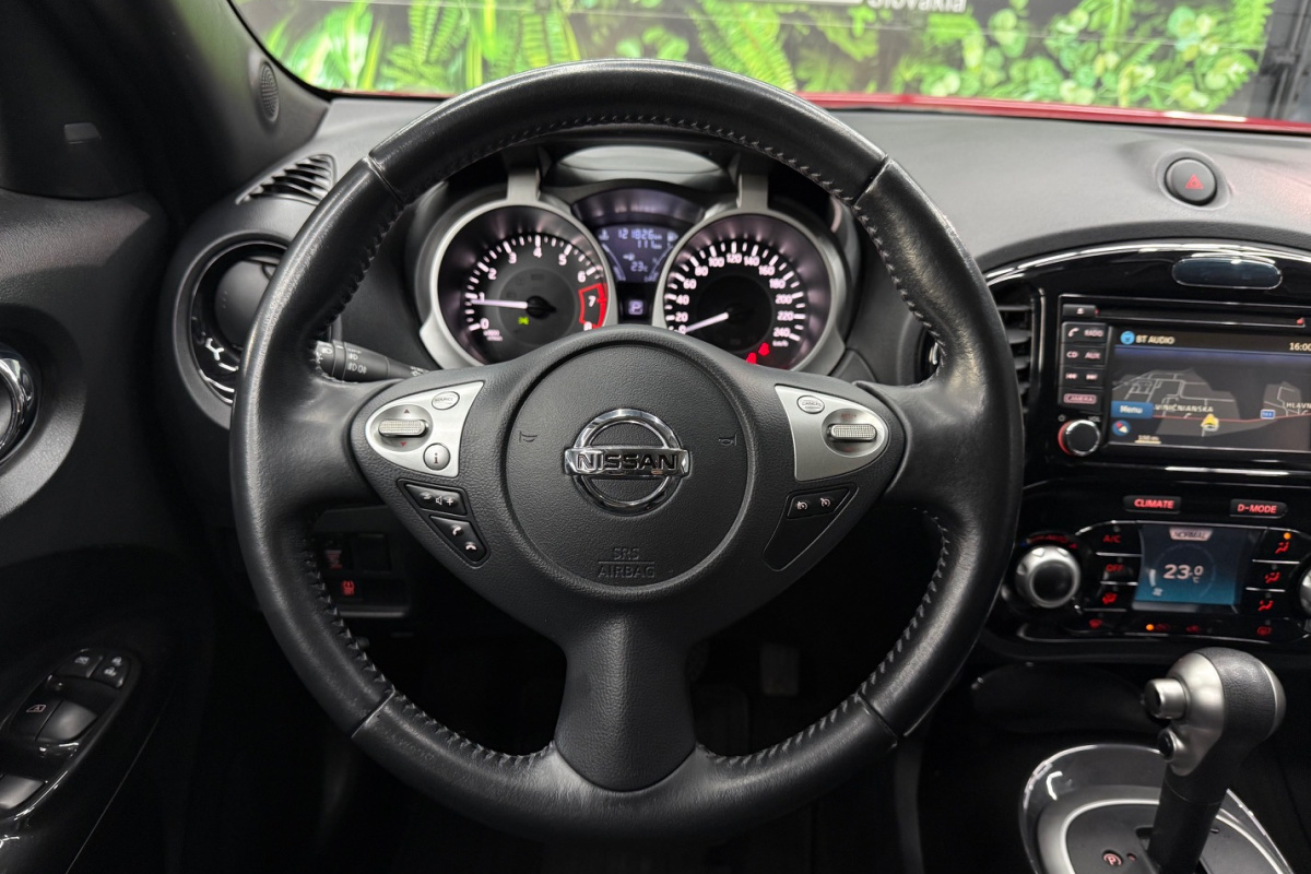 Ponuka vozidiel / Nissan Juke 1.6 l 112 Tekna X-Tronic - video