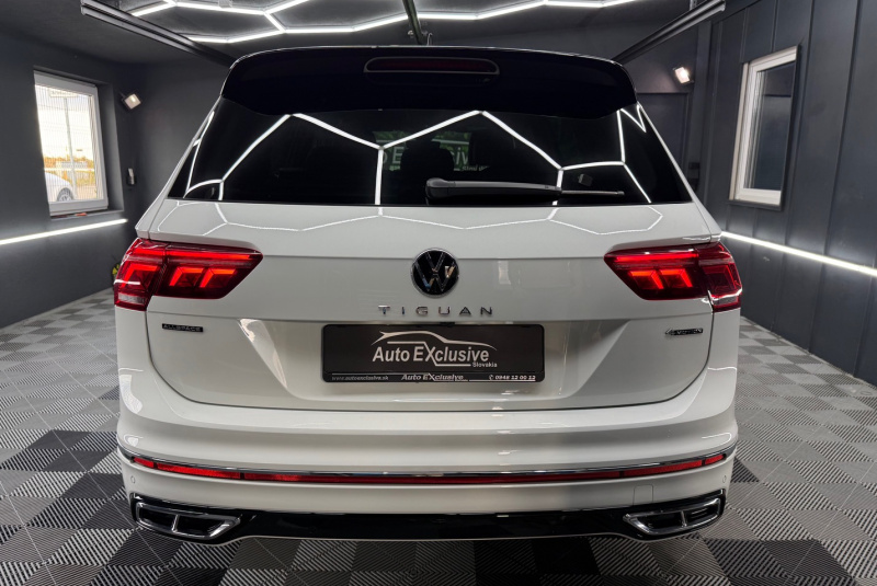  Ponuka vozidiel / Volkswagen Tiguan Allspace 2.0 TSI OPF 4Motion R-Line DSG - video