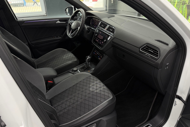  Ponuka vozidiel / Volkswagen Tiguan Allspace 2.0 TSI OPF 4Motion R-Line DSG - video
