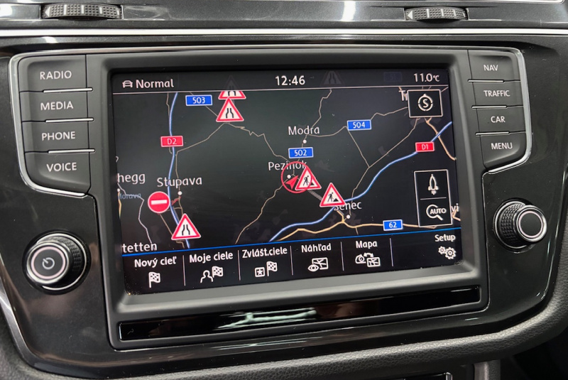  Ponuka vozidiel / Volkswagen Tiguan 2.0 TDI SCR BMT 4MOTION Highline DSG EU6 - video