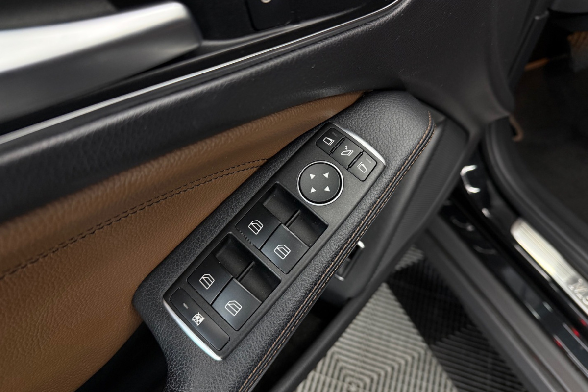 Ponuka vozidiel / Mercedes-Benz GLA 180 A/T - video