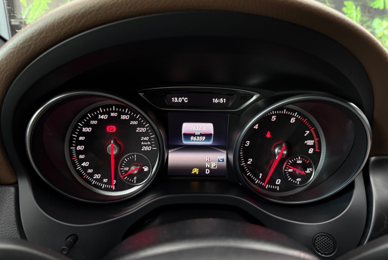  Ponuka vozidiel / Mercedes-Benz GLA 180 A/T - video