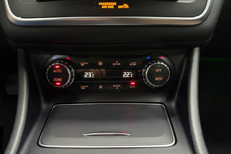  Ponuka vozidiel / Mercedes-Benz GLA 180 A/T - video