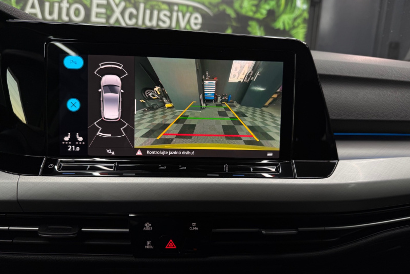  Ponuka vozidiel / Volkswagen Golf 1.5 eTSI ACT Life DSG - video