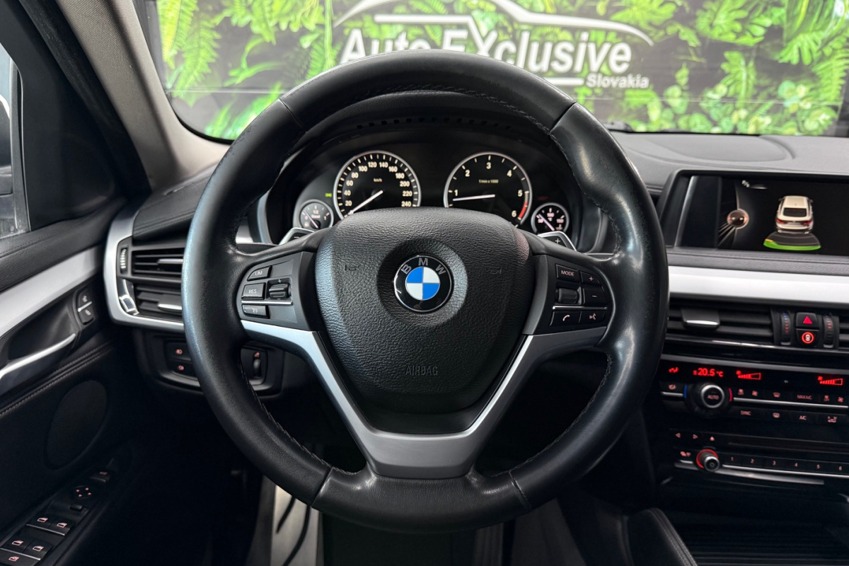Ponuka vozidiel / BMW X6 xDrive 30d Standard A/T - video