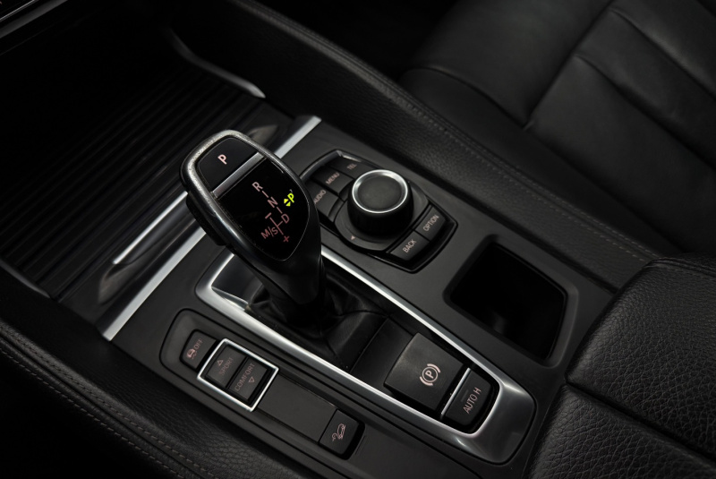  Ponuka vozidiel / BMW X6 xDrive 30d Standard A/T - video