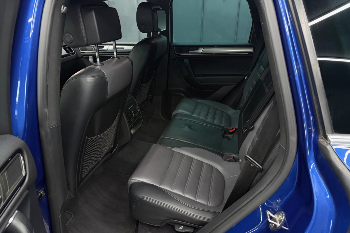 Ponuka vozidiel / Volkswagen Touareg II 3.0 V6 TDI BMT 4MOTION R-LINE - video Ponuka vozidiel / Volkswagen Touareg II 3.0 V6 TDI BMT 4MOTION R-LINE - video