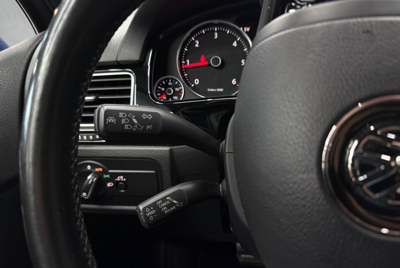  Ponuka vozidiel / Volkswagen Touareg II 3.0 V6 TDI BMT 4MOTION R-LINE - video