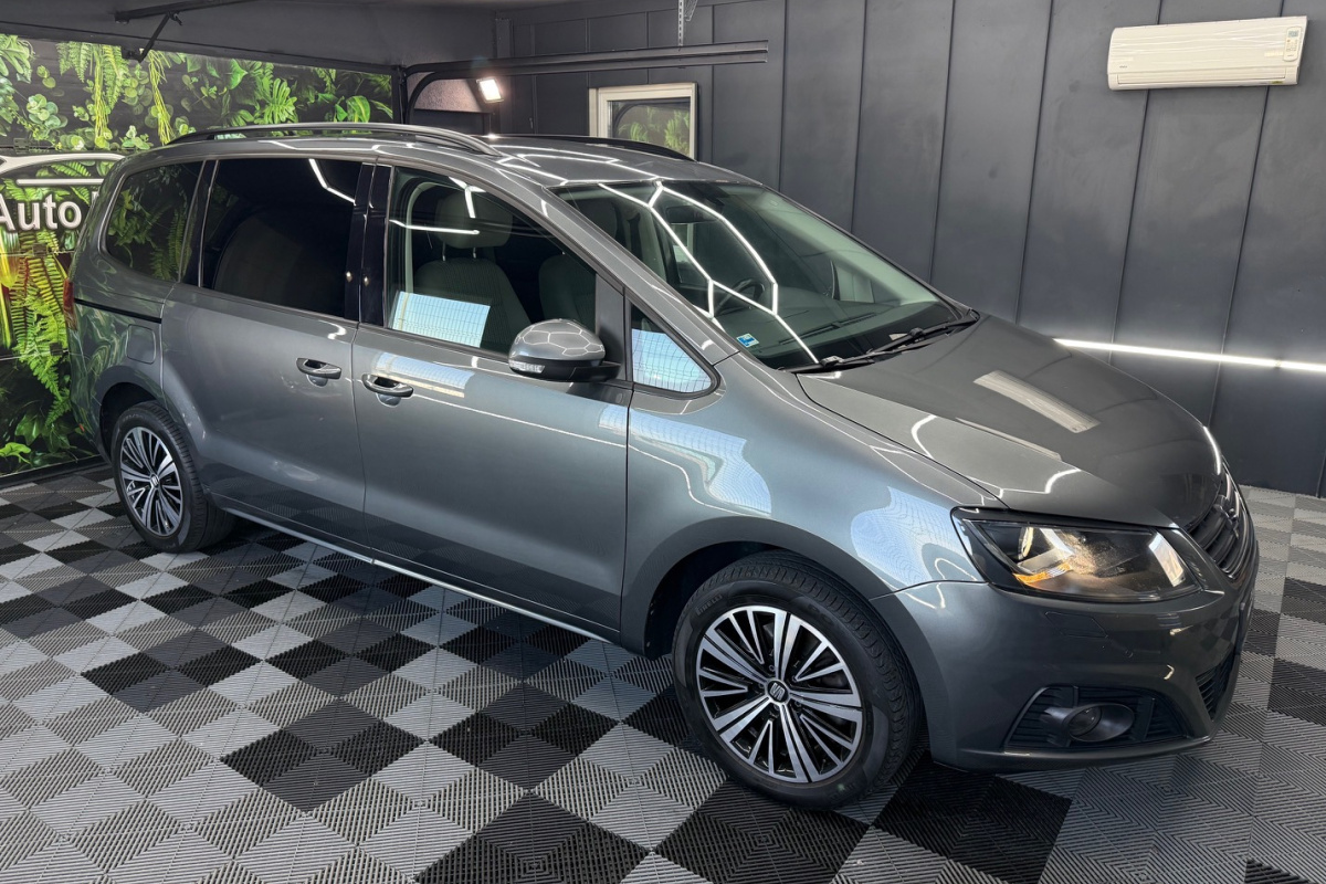 Ponuka vozidiel / Seat Alhambra 2.0 TDI CR 184k Style DSG - video