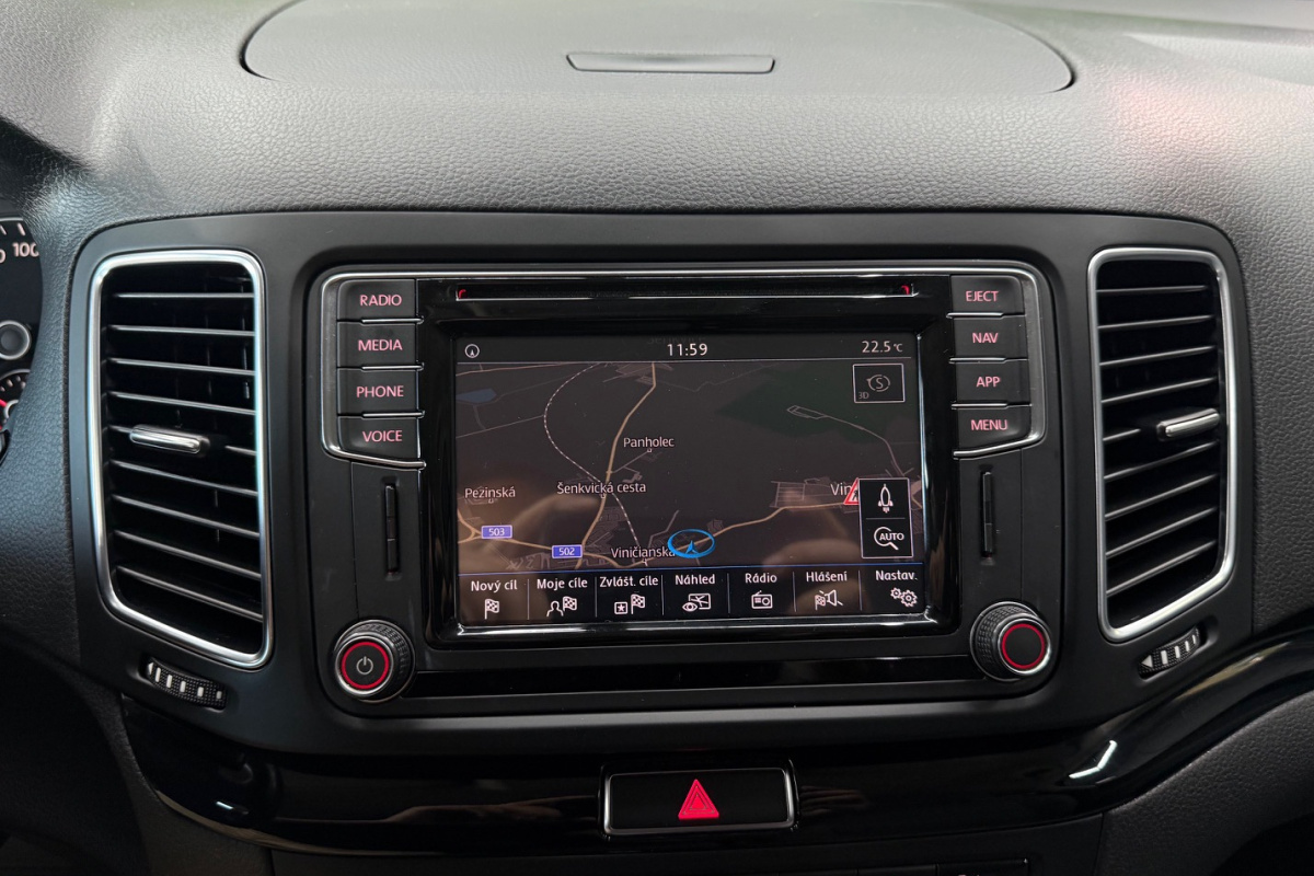 Ponuka vozidiel / Seat Alhambra 2.0 TDI CR 184k Style DSG - video