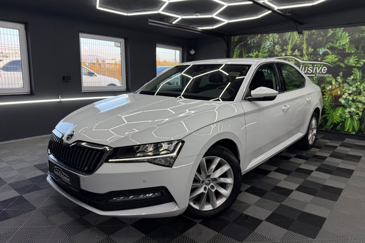Ponuka vozidiel / Škoda Superb 2.0 TDI Ambition DSG - video