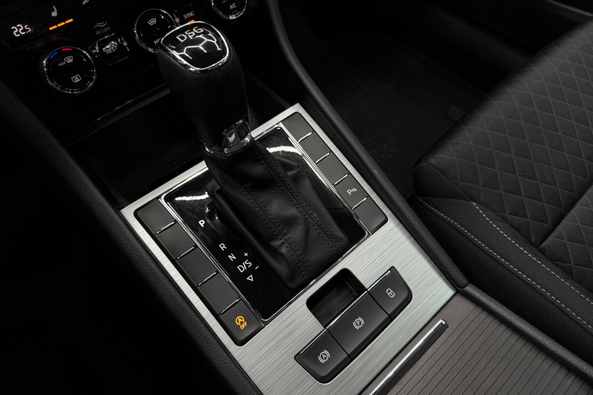Ponuka vozidiel / Škoda Superb 2.0 TDI Ambition DSG - video Ponuka vozidiel / Škoda Superb 2.0 TDI Ambition DSG - video