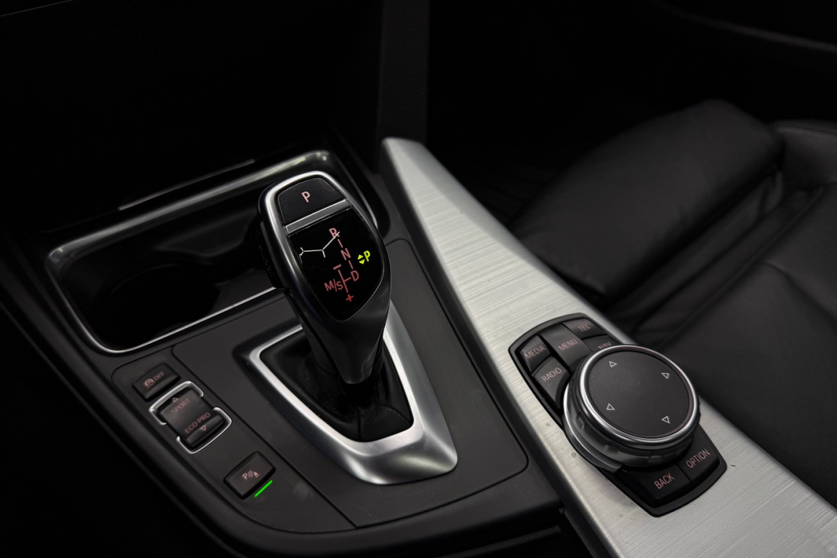 Ponuka vozidiel / BMW Rad 4 Gran Coupé 430d xDrive A/T - video