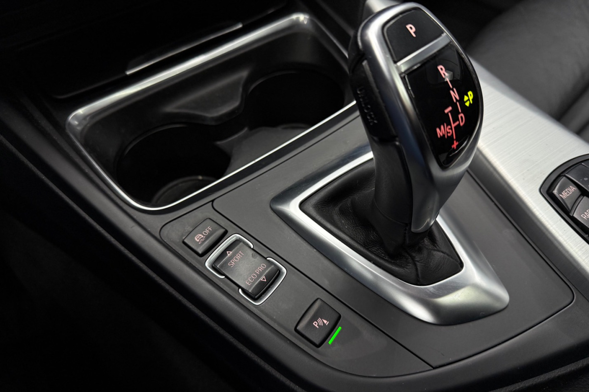 Ponuka vozidiel / BMW Rad 4 Gran Coupé 430d xDrive A/T - video