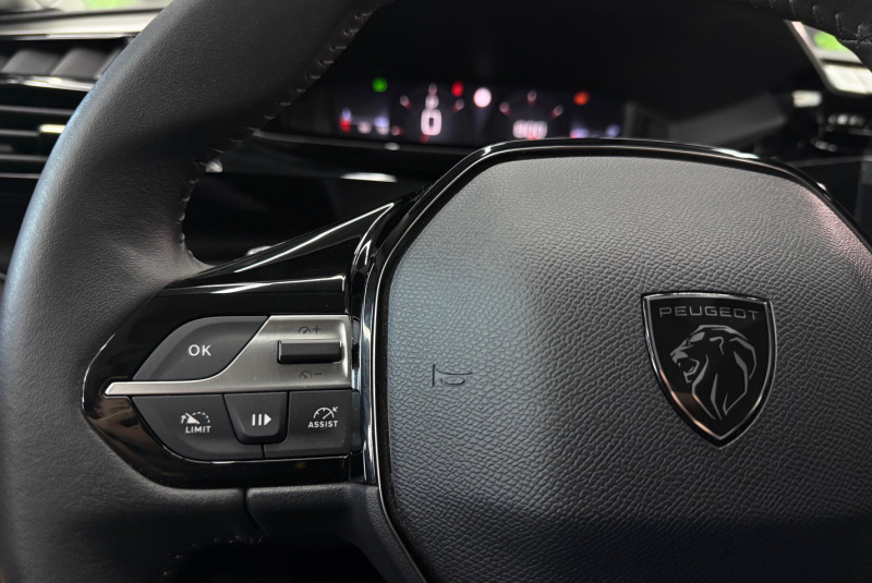 Ponuka vozidiel / Peugeot 308 1.2 A/T - video Ponuka vozidiel / Peugeot 308 1.2 A/T - video