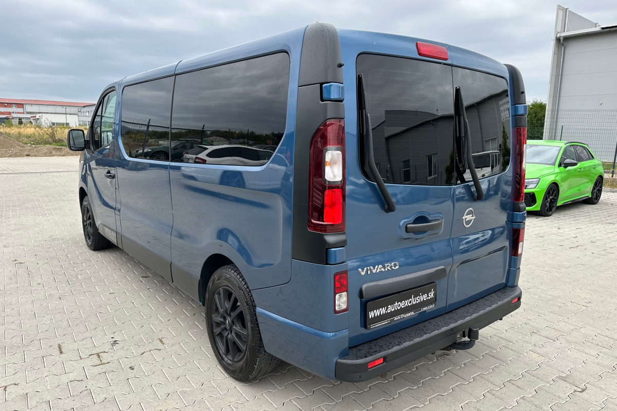 Ponuka vozidiel / Opel Vivaro 1.6 9-Miestne - video