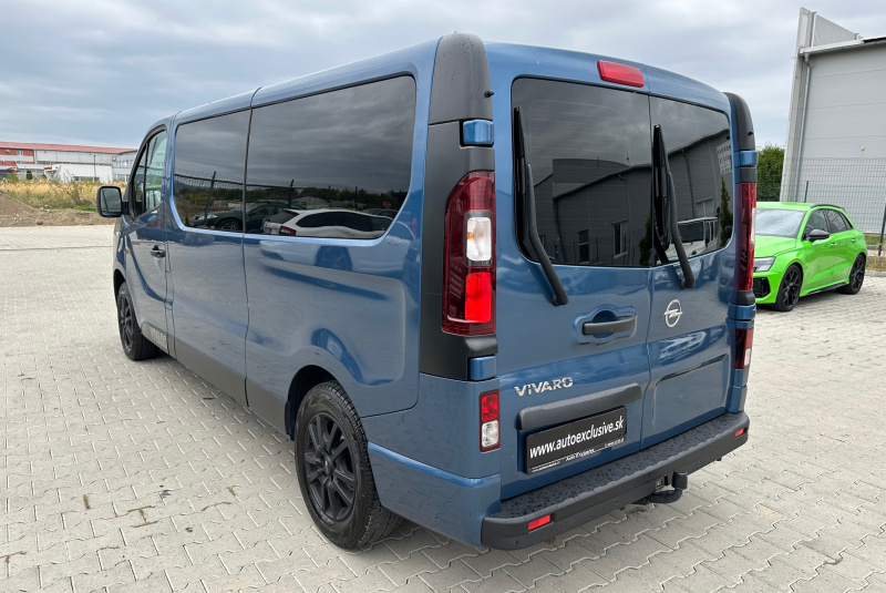  Ponuka vozidiel / Opel Vivaro 1.6 9-Miestne - video