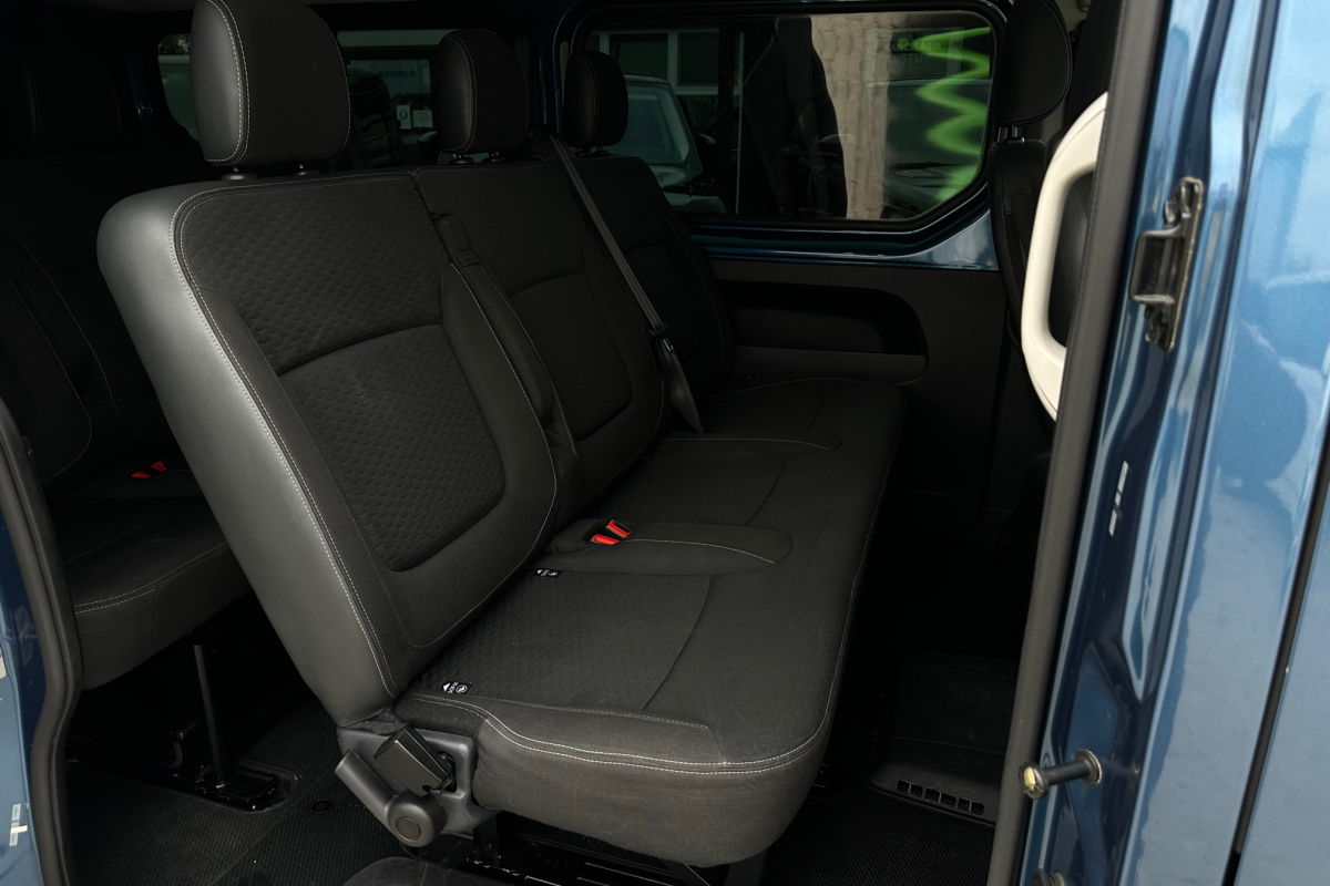 Ponuka vozidiel / Opel Vivaro 1.6 9-Miestne - video