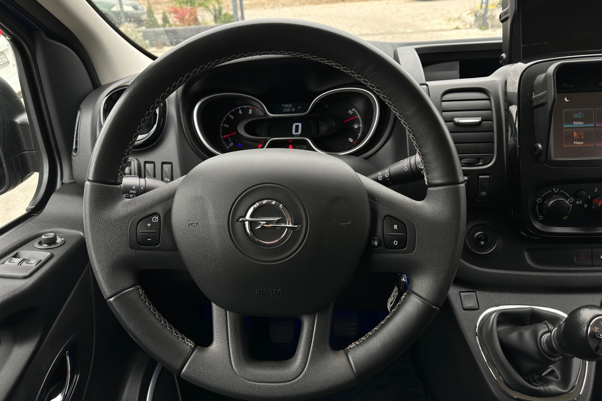Ponuka vozidiel / Opel Vivaro 1.6 9-Miestne - video