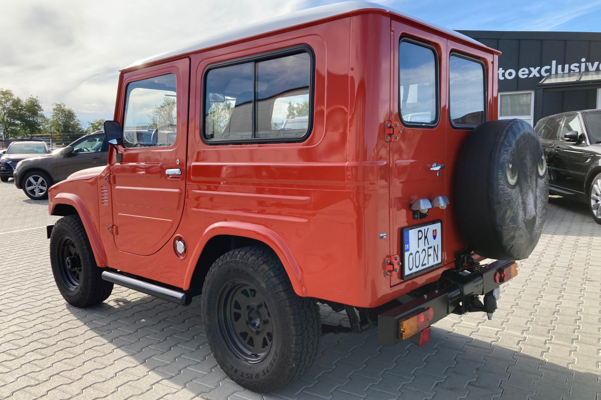 Ponuka vozidiel / Daihatsu F 50 LV 2.5TD 4x4 TAFT WILDCAT(TOYOTA BLIZZARD) - video