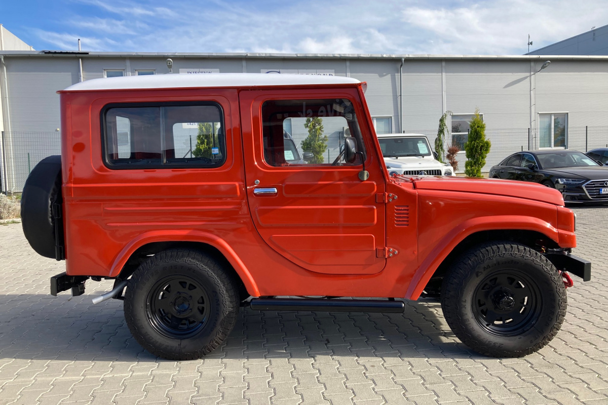 Ponuka vozidiel / Daihatsu F 50 LV 2.5TD 4x4 TAFT WILDCAT(TOYOTA BLIZZARD) - video