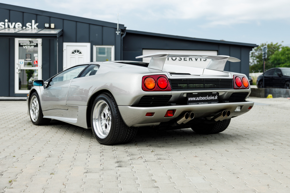 Ponuka vozidiel / Lamborghini Diablo V12 5.7 - video Ponuka vozidiel / Lamborghini Diablo V12 5.7 - video