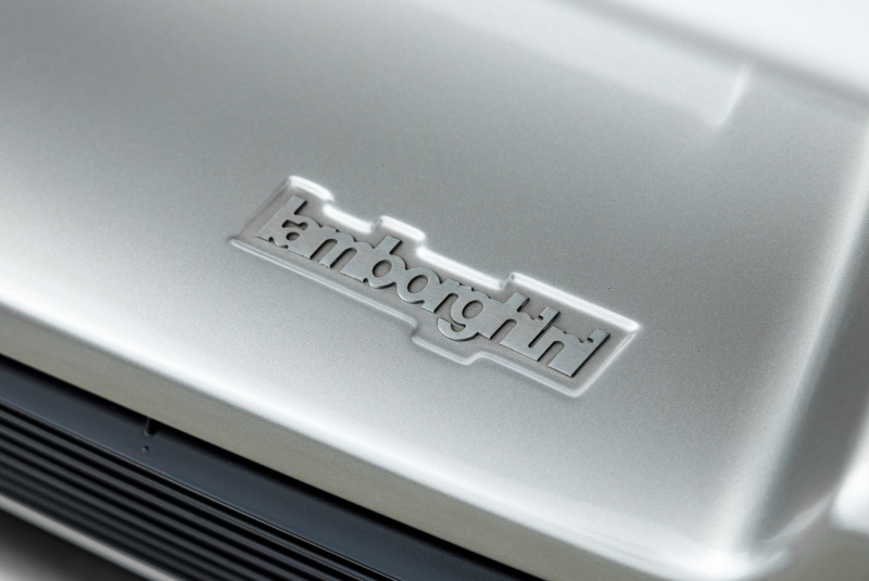 Ponuka vozidiel / Lamborghini Diablo V12 5.7 - video Ponuka vozidiel / Lamborghini Diablo V12 5.7 - video