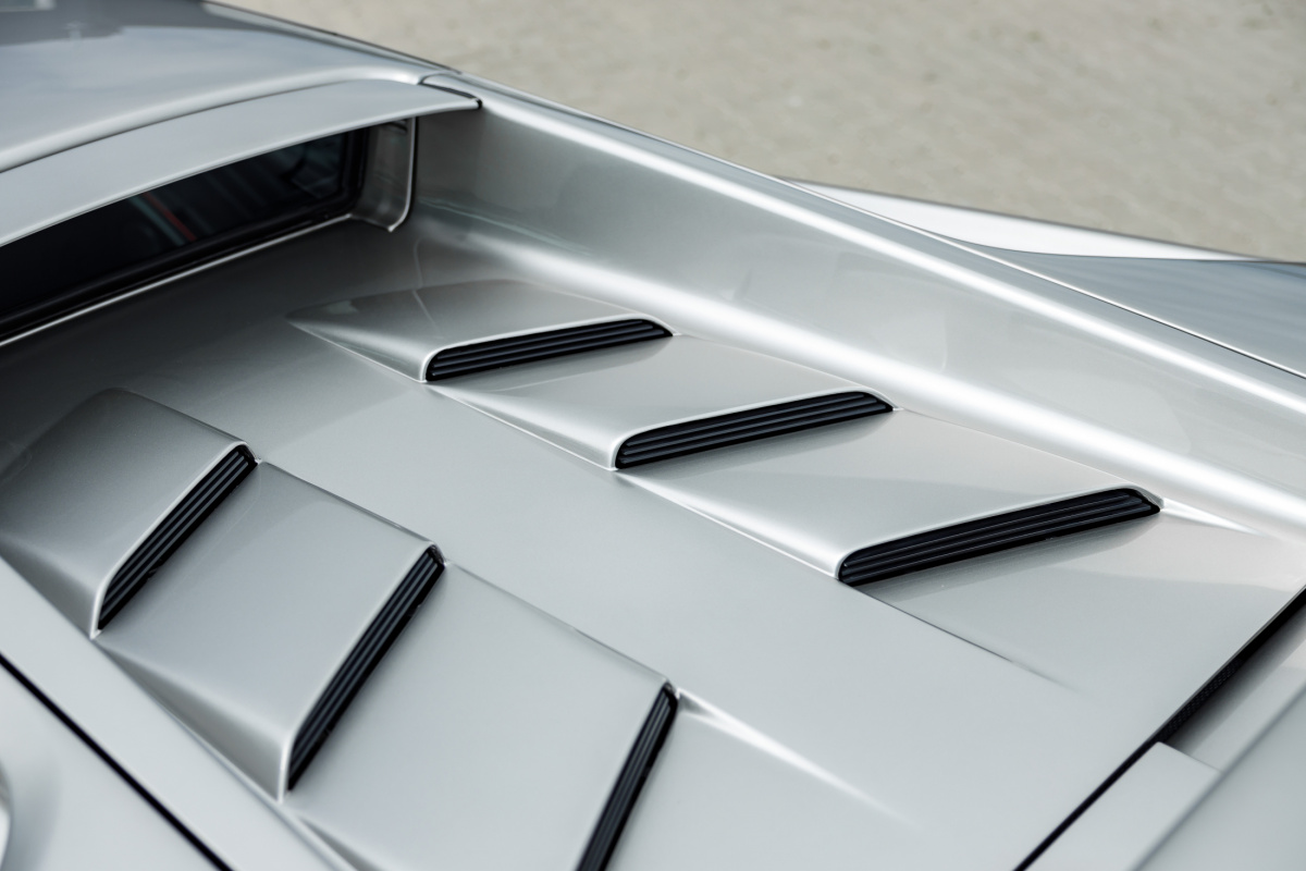 Ponuka vozidiel / Lamborghini Diablo V12 5.7  - video