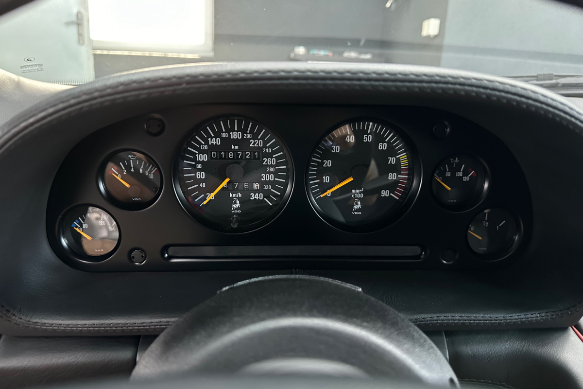Ponuka vozidiel / Lamborghini Diablo V12 5.7  - video
