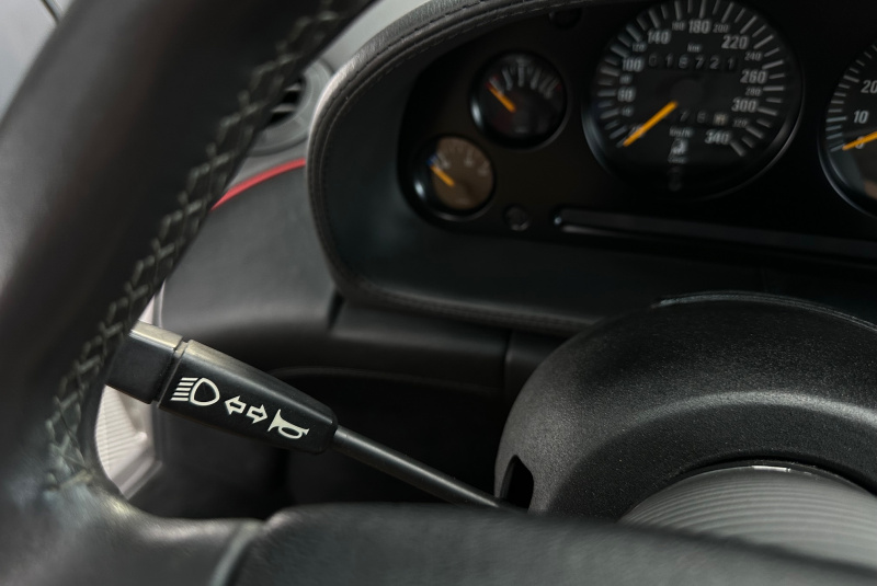 Ponuka vozidiel / Lamborghini Diablo V12 5.7 - video Ponuka vozidiel / Lamborghini Diablo V12 5.7 - video