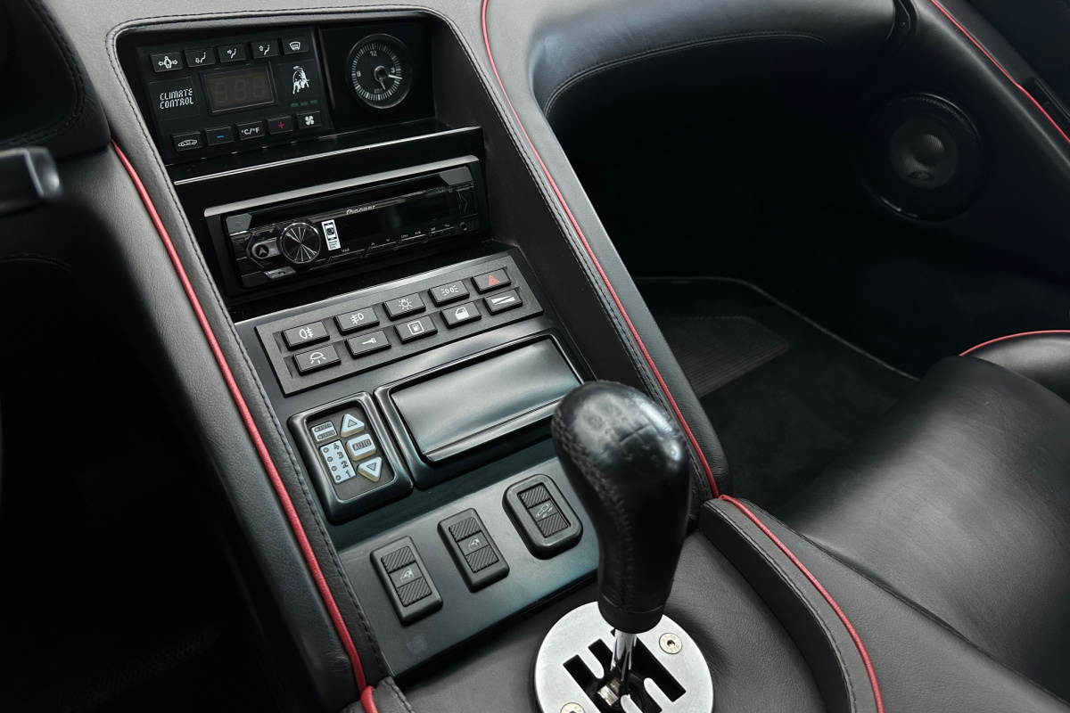 Ponuka vozidiel / Lamborghini Diablo V12 5.7  - video