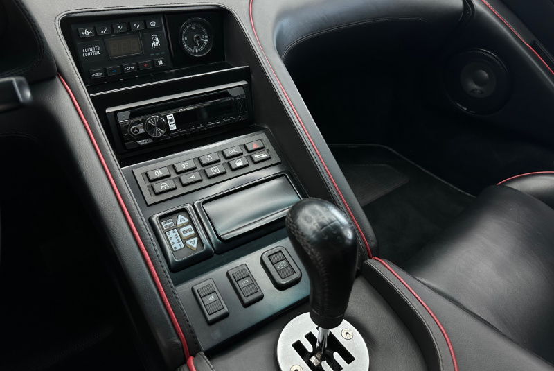  Ponuka vozidiel / Lamborghini Diablo V12 5.7  - video