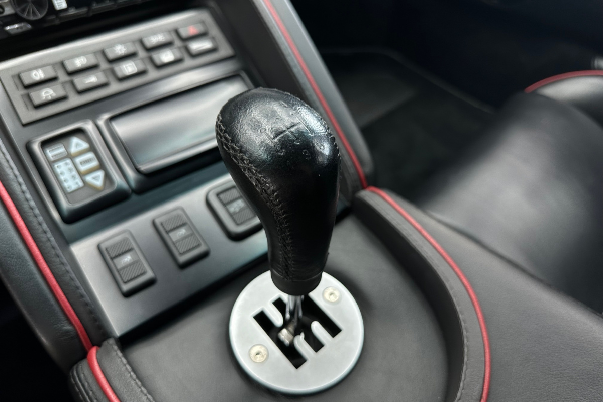 Ponuka vozidiel / Lamborghini Diablo V12 5.7 - video Ponuka vozidiel / Lamborghini Diablo V12 5.7 - video