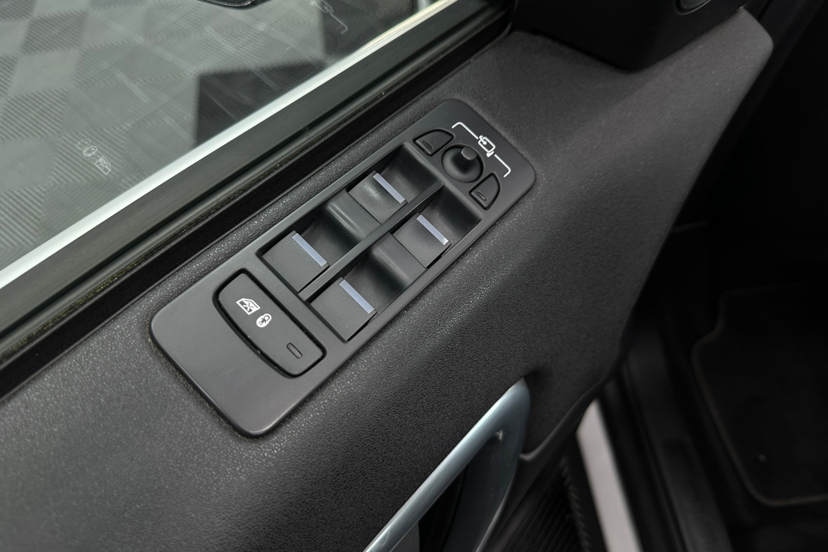 Ponuka vozidiel / Land Rover Discovery Sport 2.0 - video