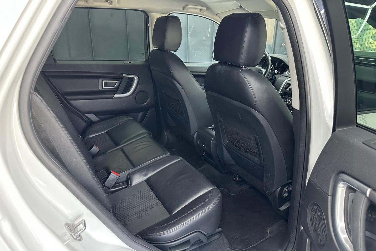 Ponuka vozidiel / Land Rover Discovery Sport 2.0 - video