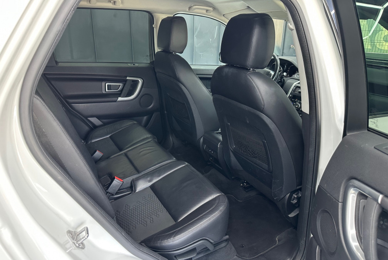  Ponuka vozidiel / Land Rover Discovery Sport 2.0 - video