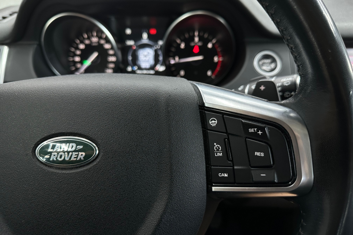 Ponuka vozidiel / Land Rover Discovery Sport 2.0 - video