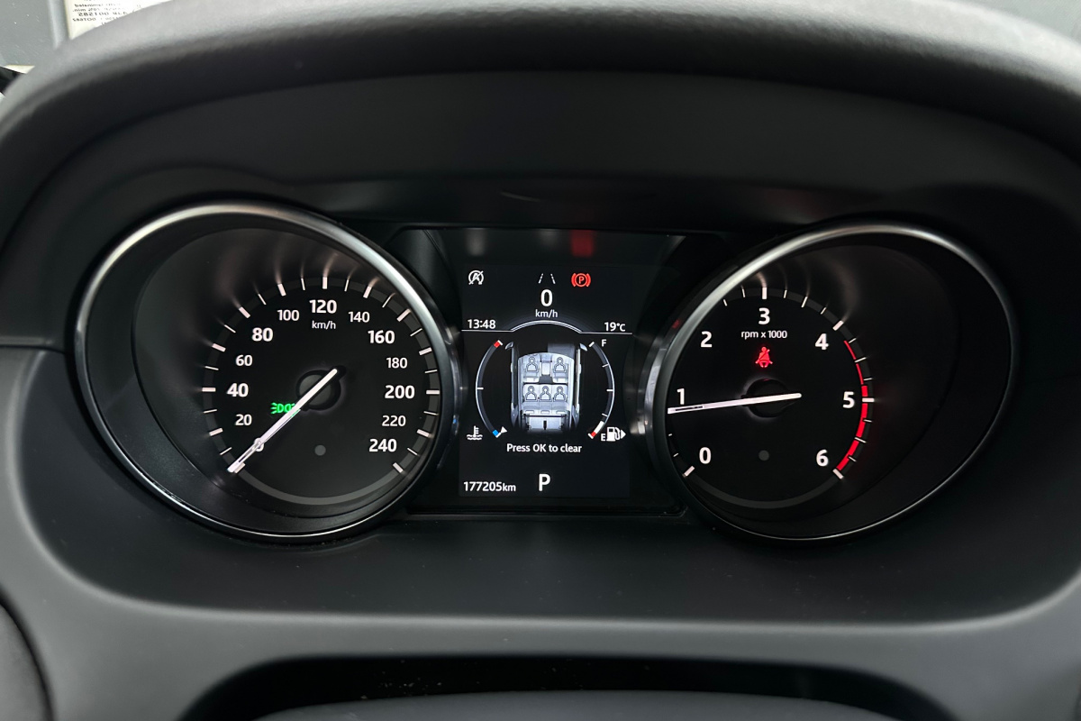 Ponuka vozidiel / Land Rover Discovery Sport 2.0 - video