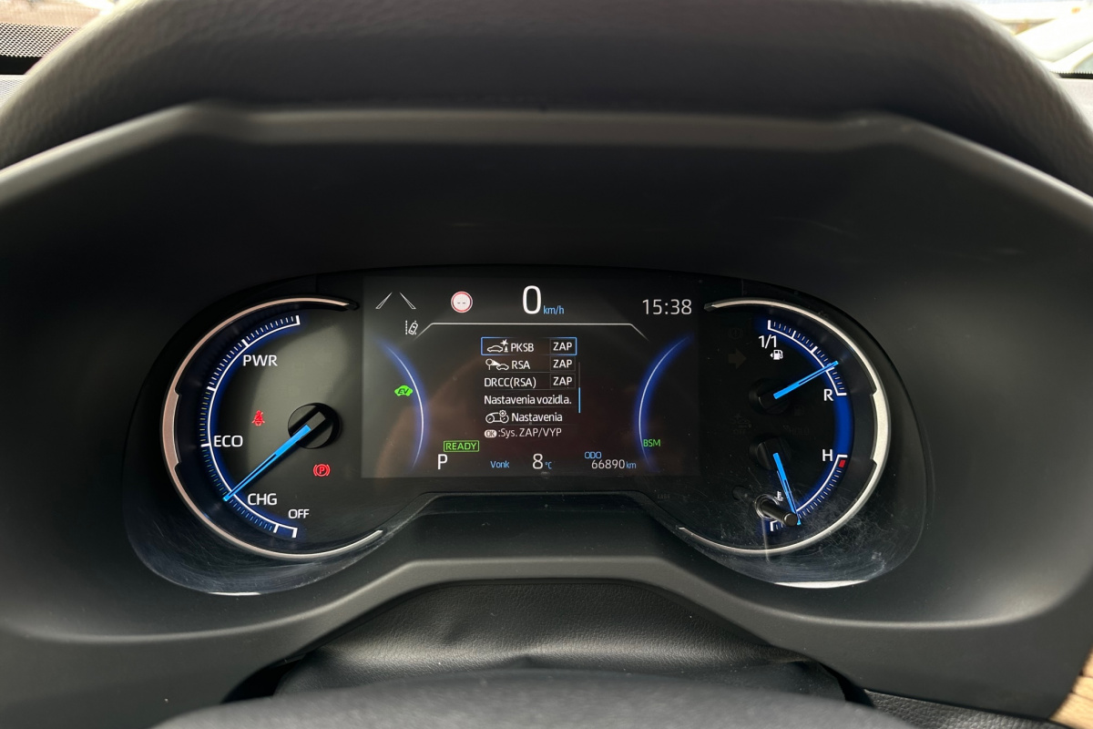 Ponuka vozidiel / Toyota RAV4 2.5 Exclusive Hybrid AWD - video