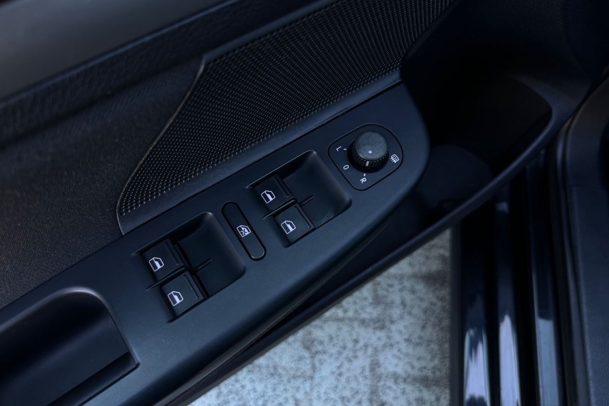 Ponuka vozidiel / Volkswagen Golf Variant 1.6 TDI Trendline DSG - video Ponuka vozidiel / Volkswagen Golf Variant 1.6 TDI Trendline DSG - video