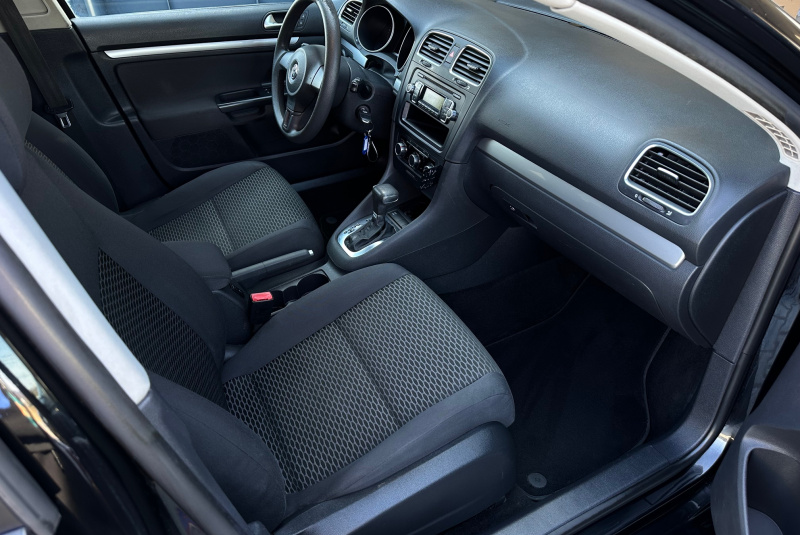 Ponuka vozidiel / Volkswagen Golf Variant 1.6 TDI Trendline DSG - video  Ponuka vozidiel / Volkswagen Golf Variant 1.6 TDI Trendline DSG - video