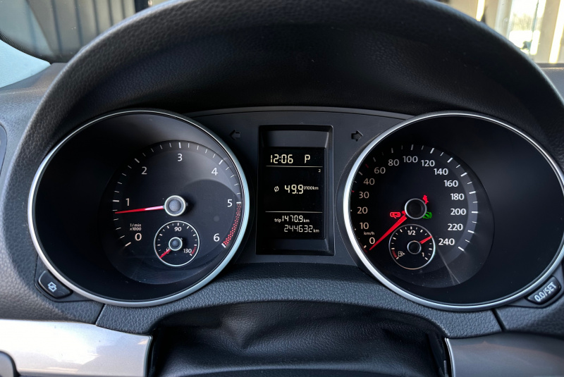 Ponuka vozidiel / Volkswagen Golf Variant 1.6 TDI Trendline DSG - video  Ponuka vozidiel / Volkswagen Golf Variant 1.6 TDI Trendline DSG - video