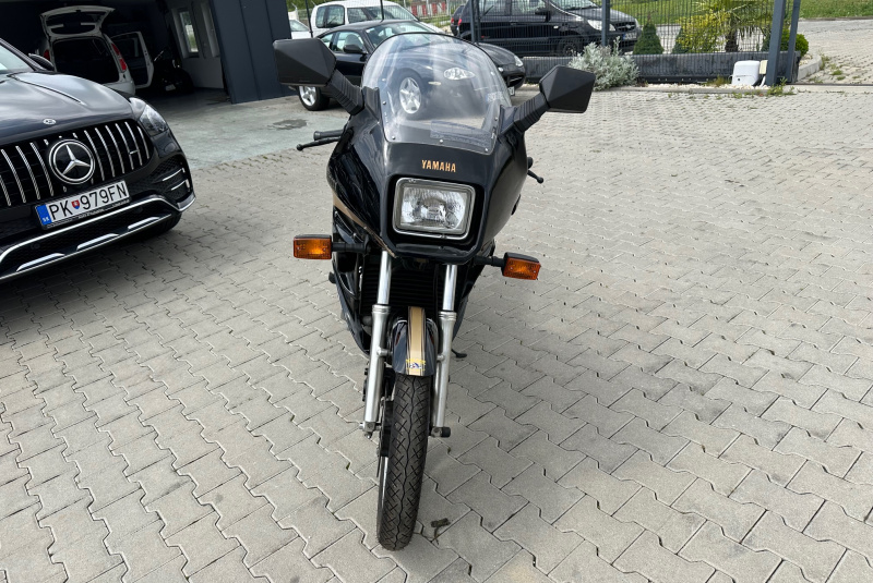  Ponuka vozidiel / Yamaha XZ 550 - video