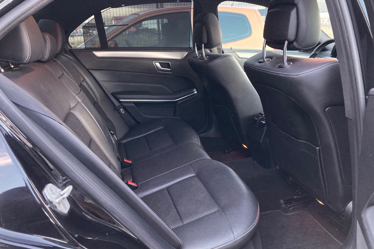 Ponuka vozidiel / Mercedes-Benz E trieda Sedan E350 AMG LINE - video Ponuka vozidiel / Mercedes-Benz E trieda Sedan E350 AMG LINE - video