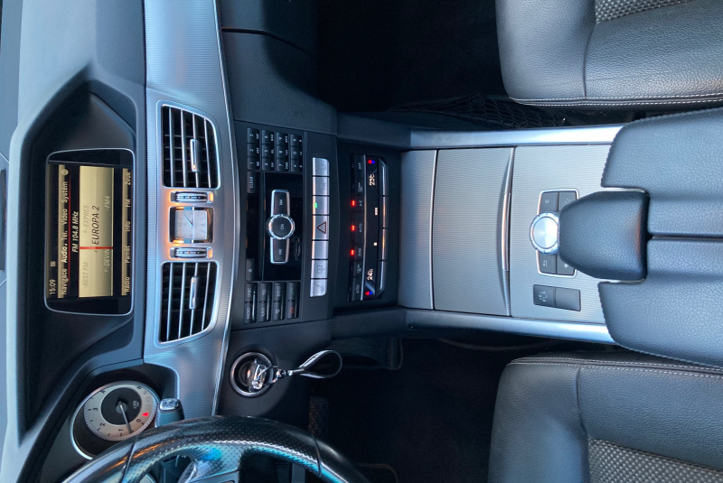 Ponuka vozidiel / Mercedes-Benz E trieda Sedan E350 AMG LINE - video Ponuka vozidiel / Mercedes-Benz E trieda Sedan E350 AMG LINE - video