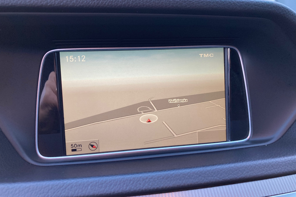 Ponuka vozidiel / Mercedes-Benz E trieda Sedan E350 AMG LINE - video Ponuka vozidiel / Mercedes-Benz E trieda Sedan E350 AMG LINE - video