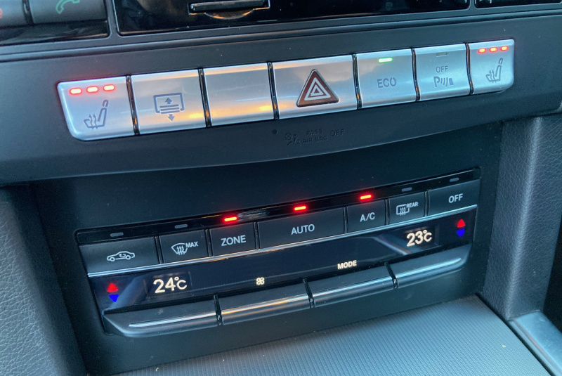 Ponuka vozidiel / Mercedes-Benz E trieda Sedan E350 AMG LINE - video Ponuka vozidiel / Mercedes-Benz E trieda Sedan E350 AMG LINE - video